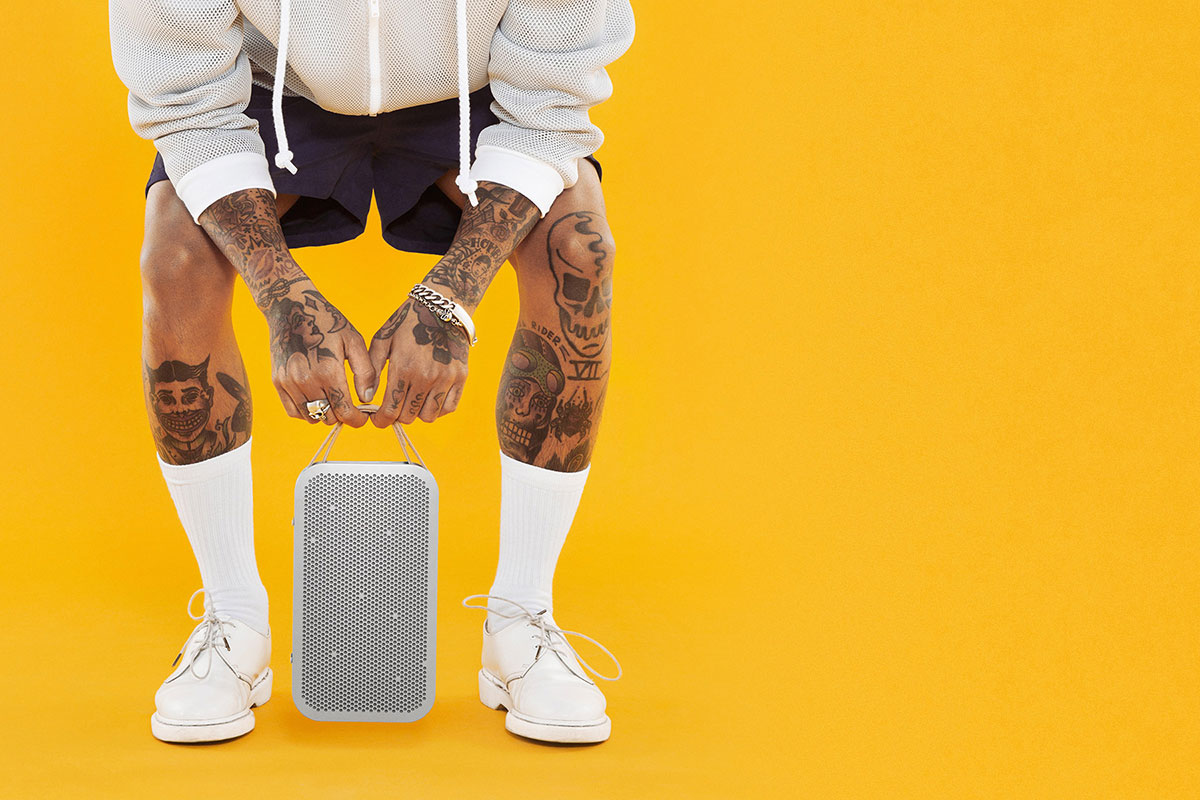 Bang & Olufsen 推出BeoPlay A2 超便攜藍牙音箱 - TRENDSFOLIO